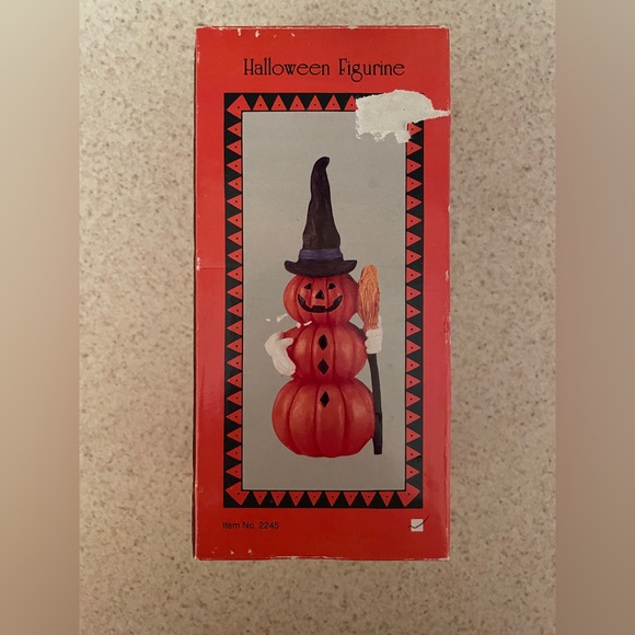 Vintage Jack-o’-lantern Halloween Figurine - Picture 8 of 8